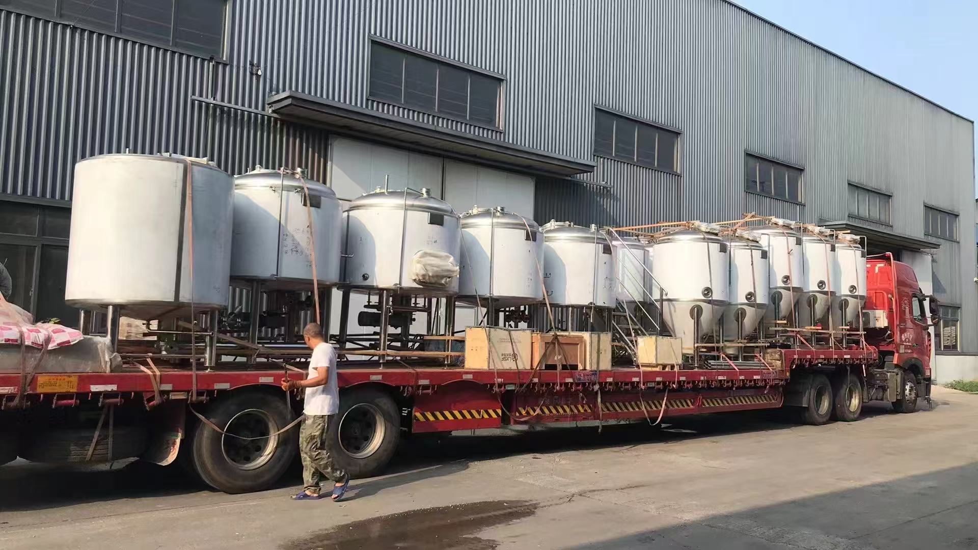 仁布精酿啤酒设备厂—中小型精酿啤酒厂提供服务